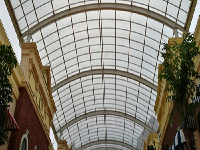 河池屋面网架顶棚吊装方案